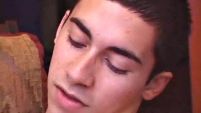 Gunner and Levi can't keep their mouths off dick-two guys, one wild oral session