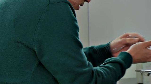 Short guy fucks big titted MILF slut in doggystyle