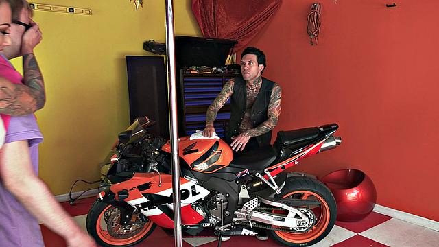 Hot Blonde Wife Pounded Hard In Front of Husband, By a Badass Stud