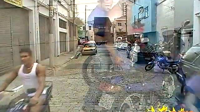 Витор жёстко трахает Кайо, не давая отдышаться