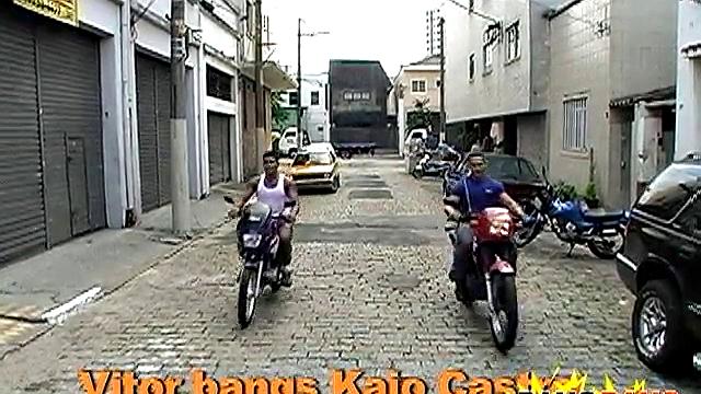 Vitor bangs Kaio