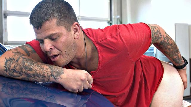 RIM4K. Nice anilingus from chesty stunner cheers mechanic and makes him happy