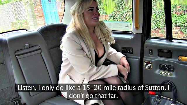 Creampie surprise pays taxi fare with pussy fingering and doggystyle fucking