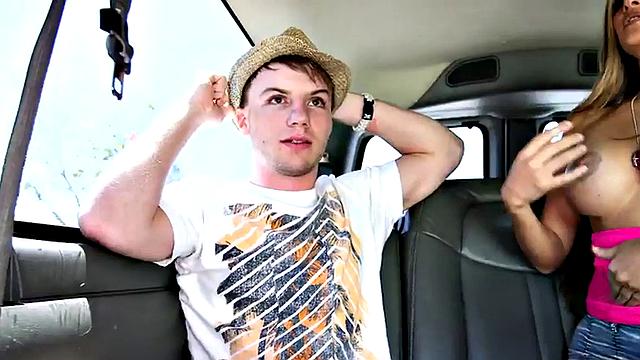 Fooled amateur stud fucks gay jock in pickup bus for cum