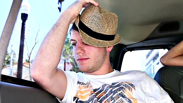 Fooled amateur stud fucks gay jock in pickup bus for cum