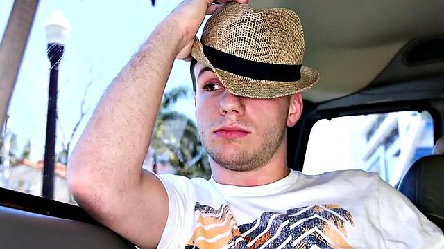 Fooled amateur stud fucks gay jock in pickup bus for cum