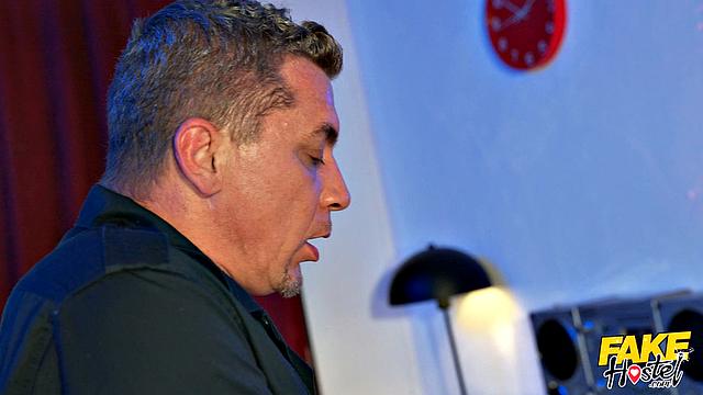 Vapes Banned at the Hostel