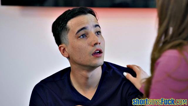 Big-titted MILF cockriding short king