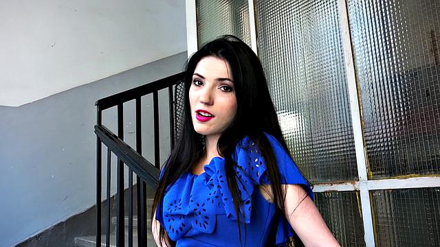 Raven Haired Euro Chick Gets Banged