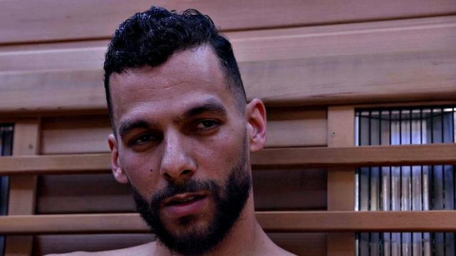 Cockhungry babe doggystyled by guy