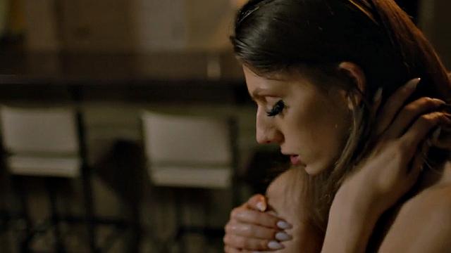 Busty trans beauty barebacking boyfriend in duo after seduction