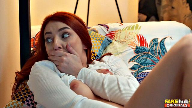 Рыжая соседка внезапно заходит к студенту и спускает его штаны для вечера весёлых минетов и бурного траха в общаге с перепалками и сарказмом.