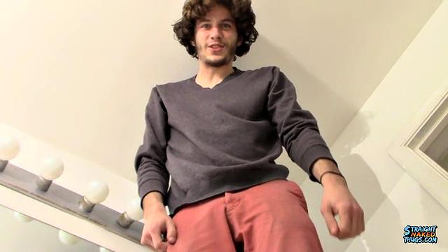 Выжимает его волосатый натурал-член - Дин Инджа