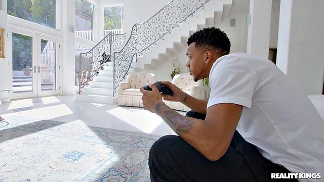 Spying On Yoga Roommate