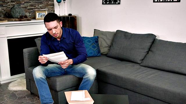 S.a.r.a. - Love In A Threesome, Part 2