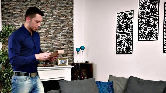 S.a.r.a. - Love In A Threesome, Part 2