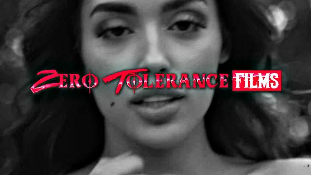 блондинки и брюнетки получают по полной в горячей подборке