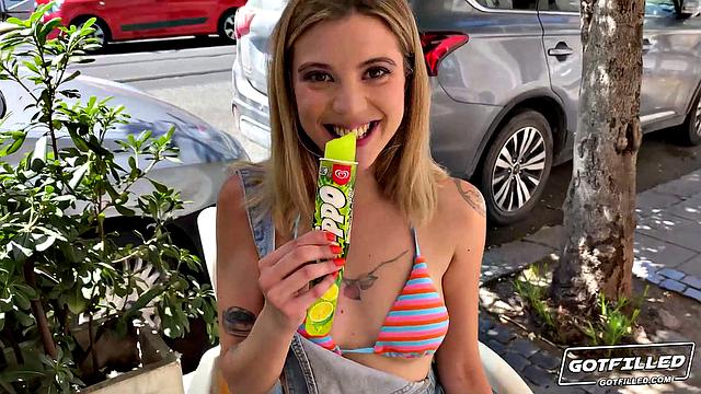 Martina Likes a Messy Situation