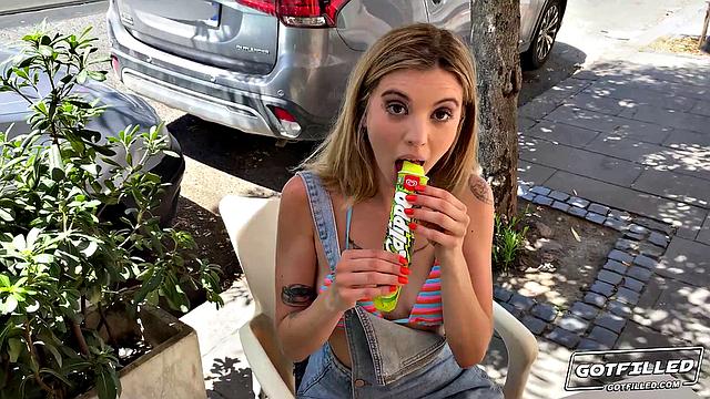 Martina Likes a Messy Situation