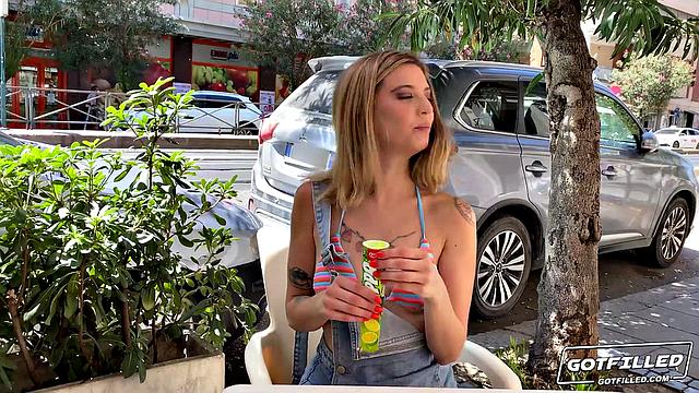 Martina Likes a Messy Situation