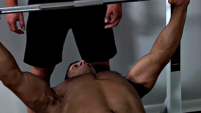 Deepthroating gym jock gets fucked in asshole by gym partner