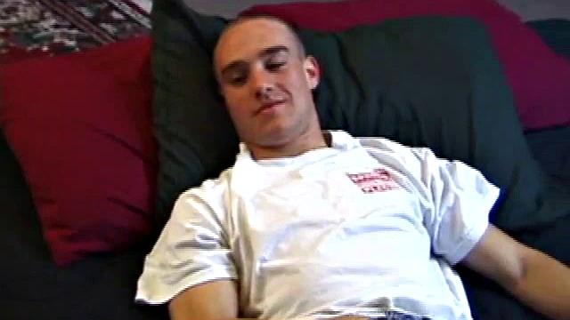 Kenny Jerks Off With Toy