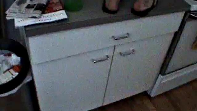 Amateur GF showering