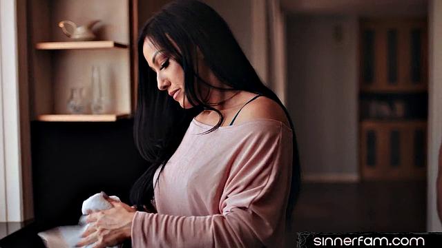 Hairybush stepsis fucked by stepbro