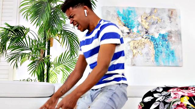 Ebony fucks guy before riding face