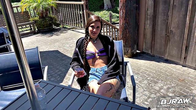 Luna has a lovely throat