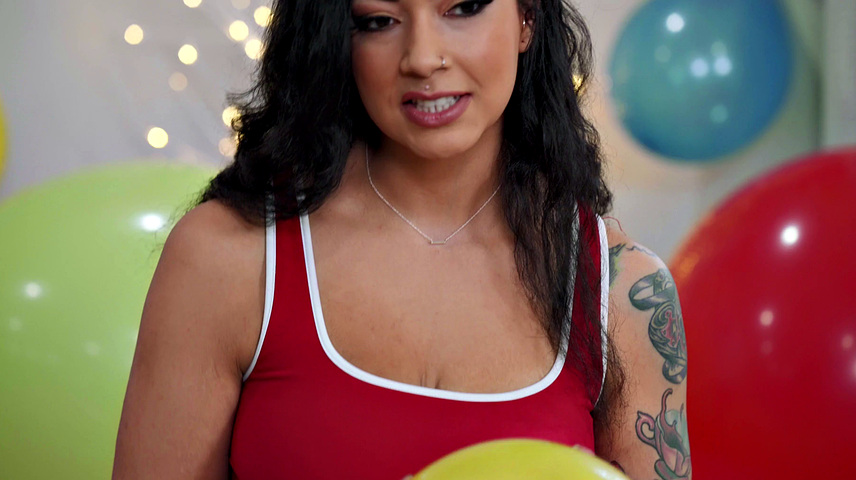 Watch these tattooed beauties in high heels & bodysuits get down and dirty at Balloons & Booty Party