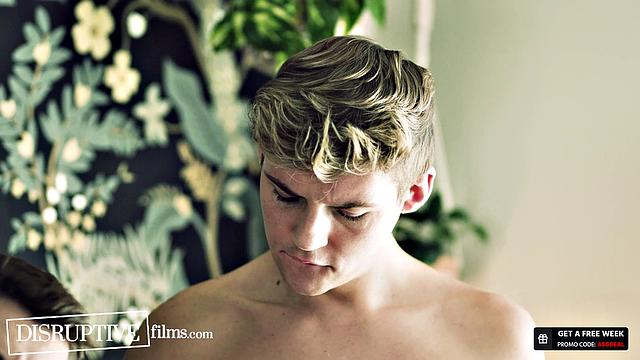 жаркая гей-орга - трое взрослых мужчин сходят с ума без резины