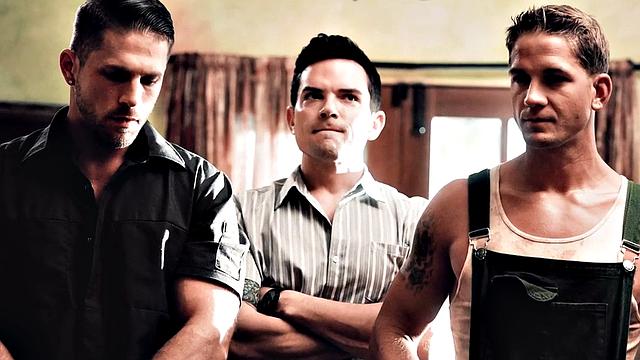 Taboo stepbrothers organize bareback orgy on the couch