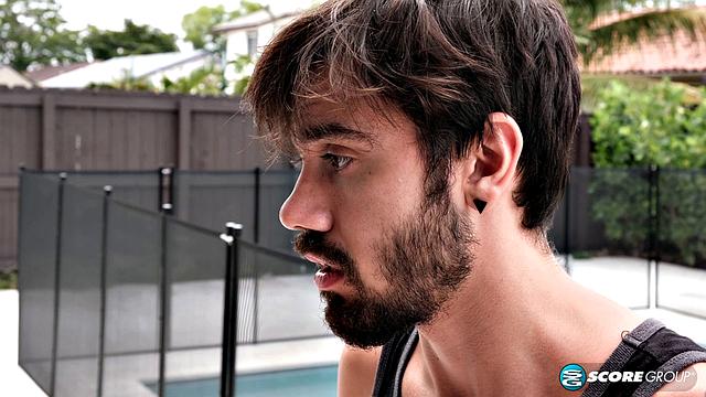 MILF Isabella Flames with the pool boy