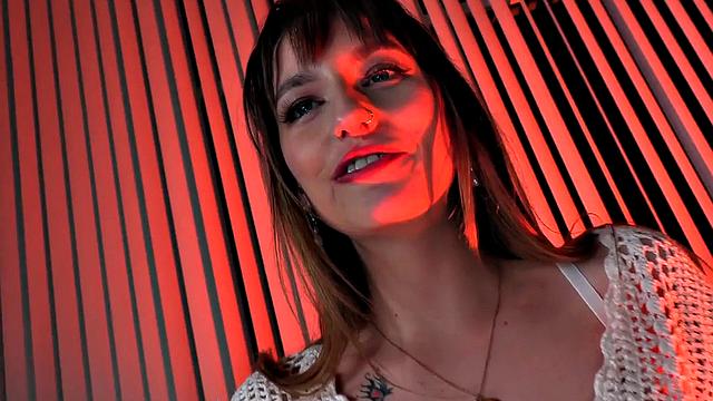 POV buttfucked amateur spoils stranger