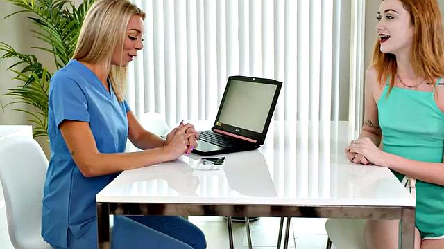 Massaging dykes enjoy eating each other after hot massage