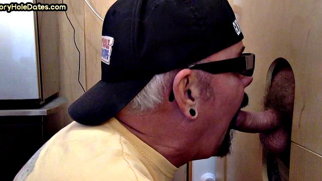 Gloryhole DILF fucked by rimming stud in sling