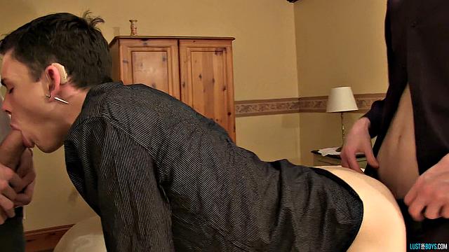 A Pro Toy Demo - Aaron Aurora, Ethan White &amp;amp; James Daniels