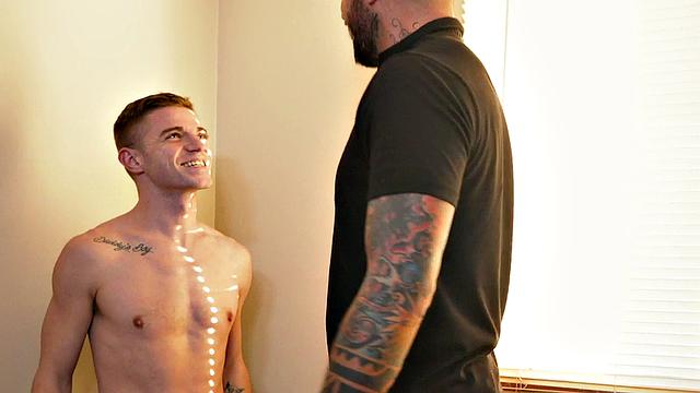 Real petite stud fucked by hunk with tattooed body