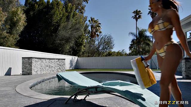 Big Booty Bend & Stretch