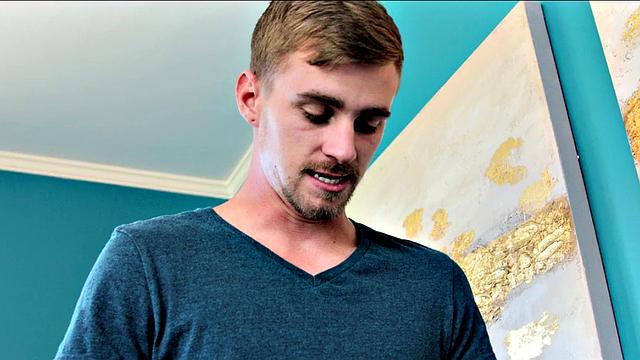 Inked stud barebacking athletic partner until cumshot