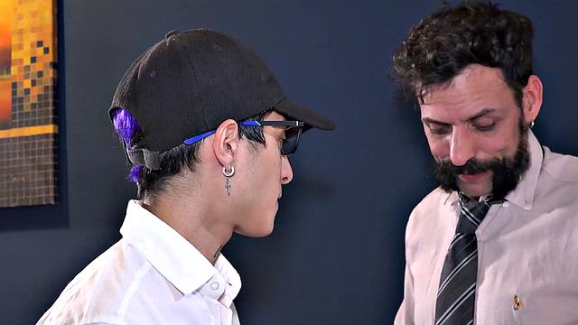 Tattooed daddy fucks skinny Latin twink in his office