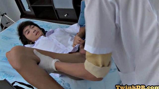 Amateur Asian checks up clients