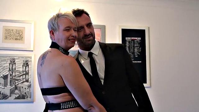 Mature British whore anally drilled hard before swallowing