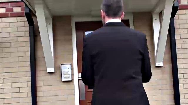 Mature British whore anally drilled hard before swallowing