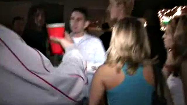 Amateur teen slut masturbating