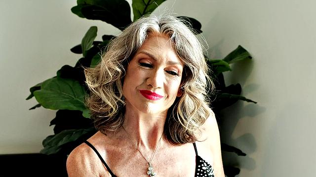 58-year-old Zava Star does her anal scene