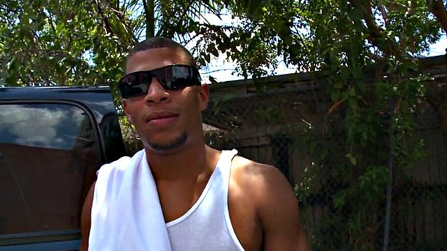 Real Black thug picked up and fucked outdoors by white top