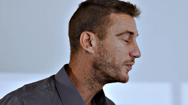 Sinning babe rammed on couch after pussylicking