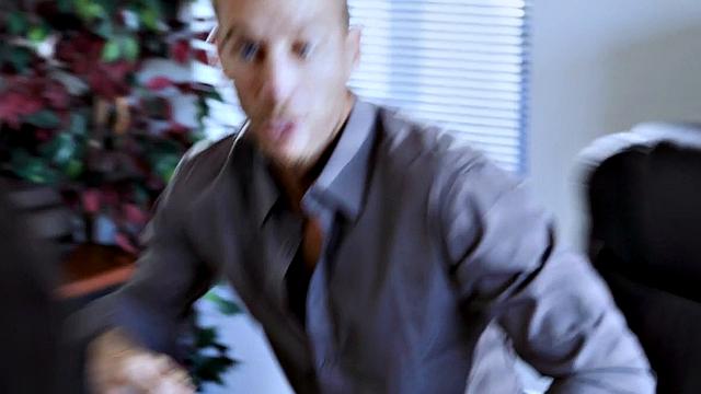 Sinning babe rammed on couch after pussylicking